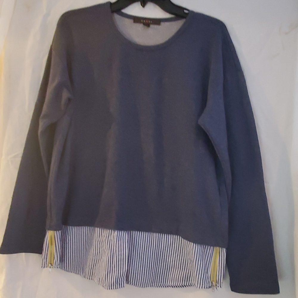 Pullover sweater. Large. By Fever